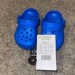 Size c5 crocs